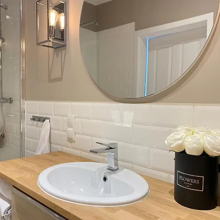 아파트 Nowy Apartament Na 4 Osoby Kilka Krokow Od Motlawy