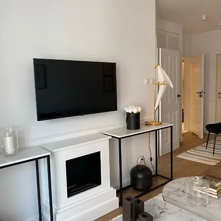 Nowy Apartament Na 4 Osoby Kilka Krokow Od Motlawy 아파트